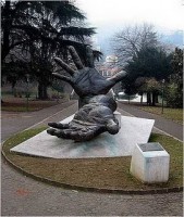 /album/esculturas-modernas/estatua28-jpg/